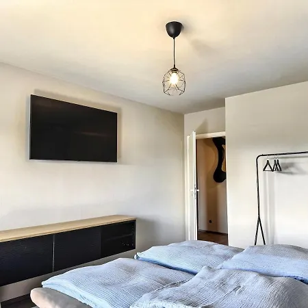 Moderne 3 In Zentraler Lage Mit Wlan, Netflix Und Parkplatz